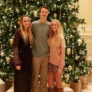 Meet your Posher, Isaac